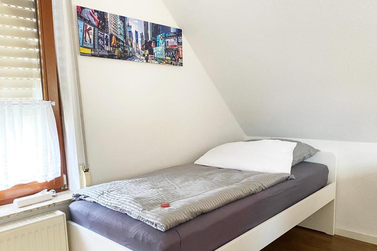 Schoenes 1 Zimmer Apartment Mit Dachterrasse Glauchau Eksteriør billede